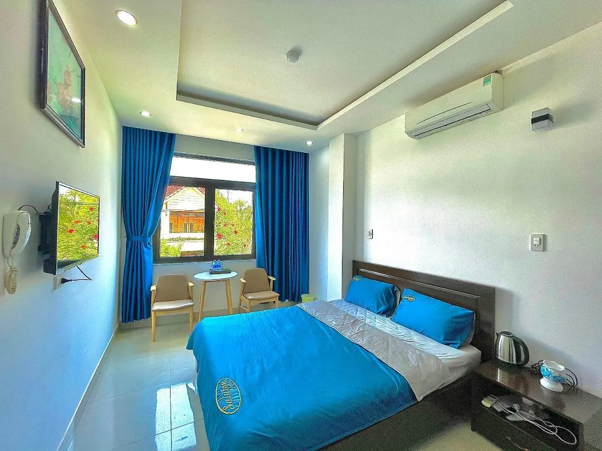 דה נאנג Saluton Hotel 2*, דה נאנג וייטנאם